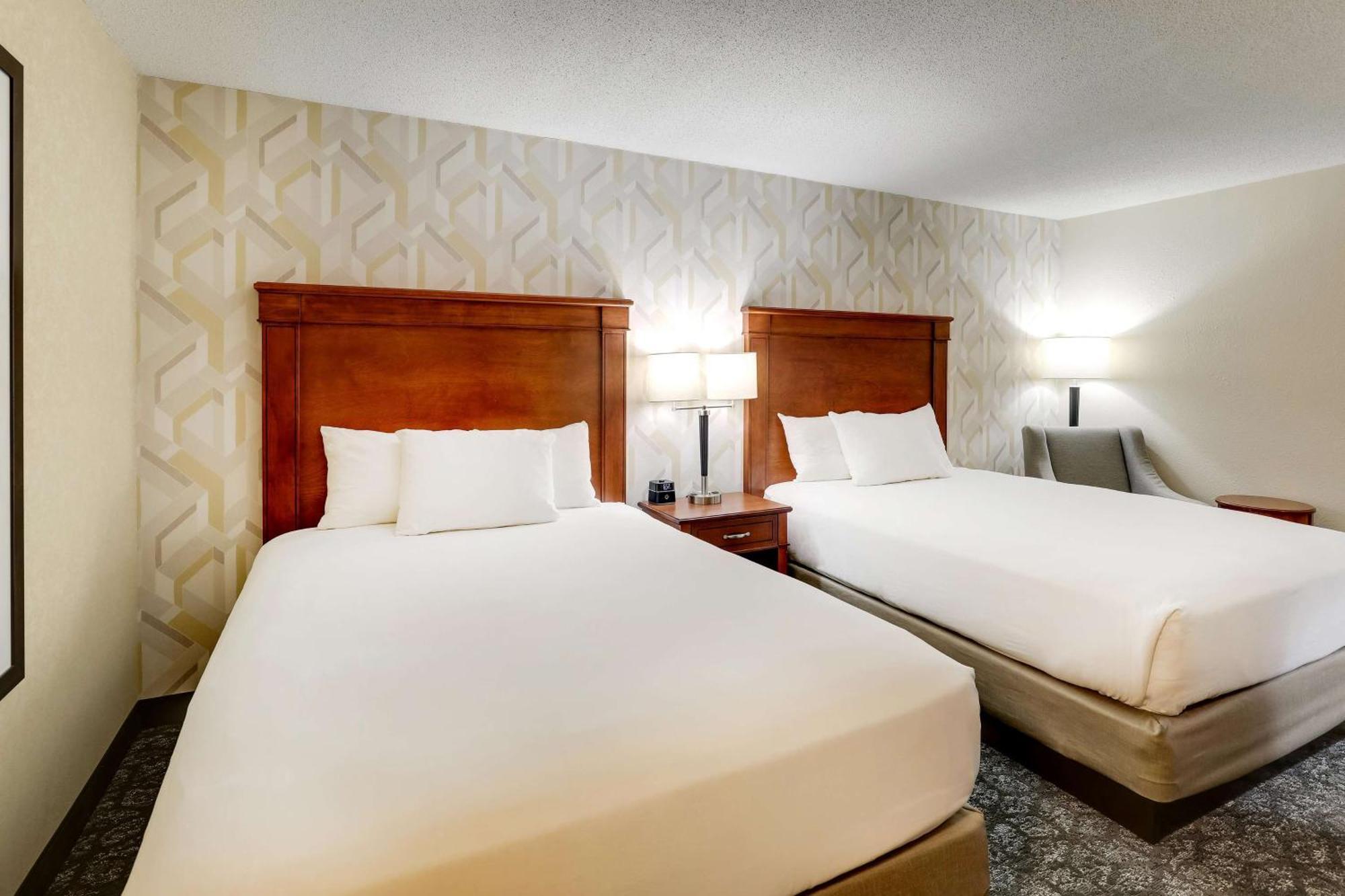 Drury Inn & Suites Marion Exteriör bild